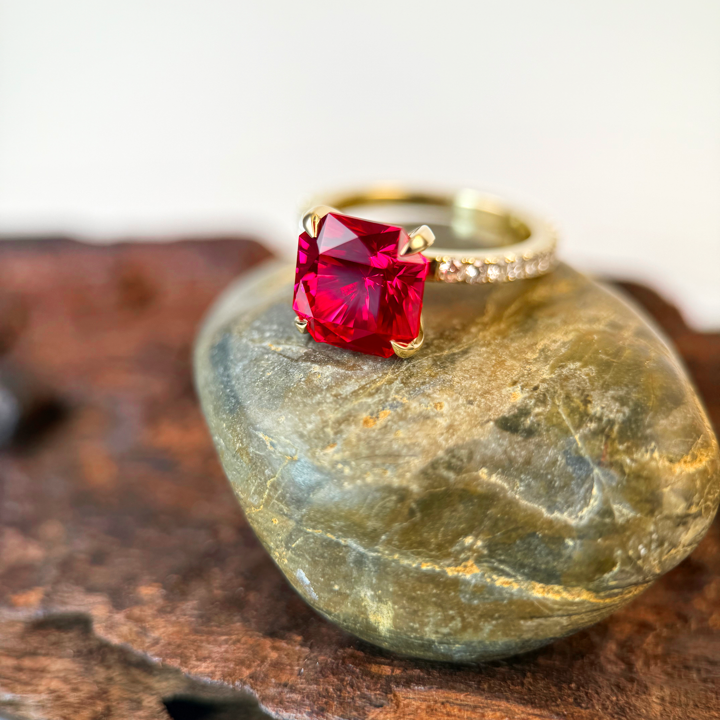 18ct Yellow Gold Ring with 5.19ct Lab-Grown Ruby & Lab Diamonds